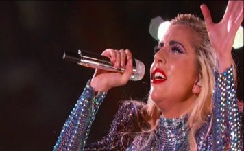 Lady Gaga Super Bowl 2017 esibizione memorabile seguita dall'annuncio del Word Tour: info e date italiane